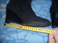 Лот: 11395289. Фото: 2. Замшевые сапоги, 42 размер, на... Женская обувь