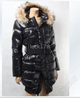 Лот: 1486838. Фото: 2. Пуховик Moncler, размер 40-42. Женская одежда