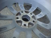 Лот: 14716672. Фото: 6. Комплект Оригинальных литых дисков...