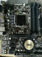 Лот: 10542859. Фото: 2. Материнская плата Asus h97m-e. Комплектующие