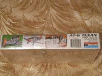 Лот: 18380928. Фото: 2. Сборная модель самолета AT-6 Texan. Игрушки