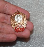 Лот: 25715454. Фото: 3. Тяжелый Значок: Новочеркасское... Коллекционирование, моделизм