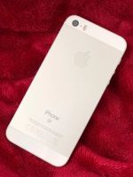Лот: 15758112. Фото: 2. iPhone SE 32GB Silver в идеале... Смартфоны, связь, навигация