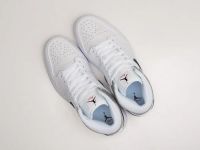 Лот: 20226553. Фото: 3. Кроссовки Nike Air Jordan 1 Mid... Одежда, обувь, галантерея