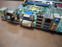 Лот: 10753757. Фото: 2. Материнская плата Acer B85H3-AM... Комплектующие
