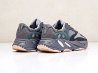 Лот: 17330628. Фото: 3. Кроссовки Adidas Yeezy Boost 700... Одежда, обувь, галантерея