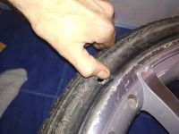 Лот: 12462171. Фото: 5. Шины на дисках R18, 2 колеса повреждены