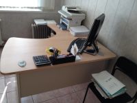 Лот: 3999089. Фото: 4. Стол компьютерный с выдвижными... Красноярск