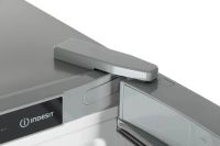 Лот: 22142245. Фото: 7. Морозильная камера Indesit DFZ...