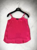 Лот: 10460596. Фото: 2. Шелковый топ Dorothy Perkins. Женская одежда