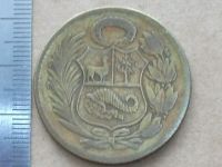 Лот: 13013653. Фото: 6. Монета 1 соль Перу 1955 герб фауна...