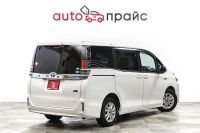 Лот: 21980296. Фото: 8. Toyota Voxy 2018