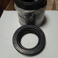 Лот: 17748601. Фото: 2. Сальник (манжета) 30*47*8. Автозапчасти