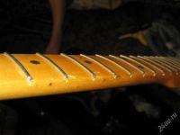 Лот: 1209631. Фото: 3. электрогитара на доделку(дерево... Музыкальные инструменты и оборудование