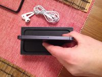 Лот: 4956774. Фото: 4. iPhone 5 16g black