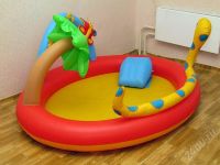 Лот: 721813. Фото: 3. Надувной бассейн - игровой центр... Красноярск