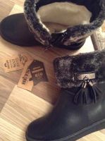 Лот: 8445488. Фото: 2. Новые зимние сапоги для девочки... Обувь