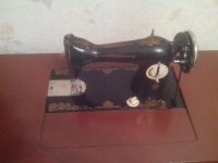 Лот: 10766048. Фото: 2. швейная машинка. Мелкая бытовая техника