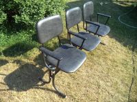 Лот: 9888395. Фото: 2. Три совместных стула. Специализированная мебель