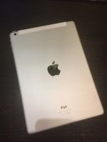 Лот: 10719393. Фото: 4. iPad air белый с LTE, 128 ГБ. Красноярск