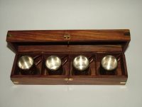 Лот: 4127508. Фото: 2. Набор стопок в деревянной шкатулке... Сувениры