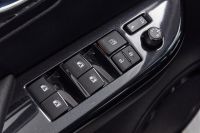 Лот: 21980541. Фото: 17. Toyota Hilux 2023