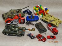 Лот: 12642238. Фото: 2. Набор б/у игрушек: танки,машинки... Игрушки