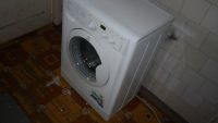 Лот: 9940568. Фото: 3. Трех годовалый Indesit iwsd 6105. Бытовая техника