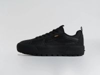 Лот: 25530671. Фото: 2. Кеды VANS Old Skool MTE-1. Мужская обувь