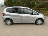 Лот: 23331787. Фото: 4. Honda Fit 2010г V-1300cc