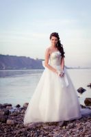 Лот: 2994479. Фото: 5. Свадебное платье со шлейфом и...