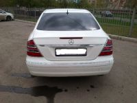 Лот: 2746639. Фото: 4. Продажа Mercedes-Benz E