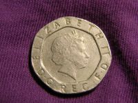 Лот: 2969580. Фото: 2. 20 пенсов 2000 год , Великобритания... Монеты