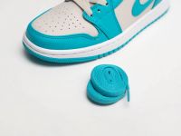 Лот: 24979494. Фото: 4. Кроссовки Nike Air Jordan 1 Low. Красноярск