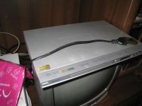 Лот: 7345628. Фото: 2. Срочно! DVD плеер BBK DV611Sl... ТВ и видео