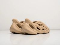 Лот: 19990808. Фото: 2. Кроссовки Adidas Yeezy Foam Runner. Женская обувь