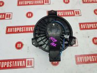 Лот: 20899418. Фото: 2. Моторчик печки Toyota Ractis NSP120... Автозапчасти