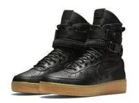 Лот: 10901559. Фото: 2. Кроссовки Nike Air Force 1 high. Мужская обувь