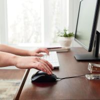 Лот: 21437267. Фото: 7. Мышь Verbatim USB Silent Corded...