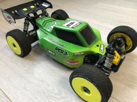 Лот: 7503415. Фото: 2. Багги 1/8 электро - Team Associated... Моделизм