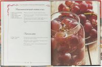 Лот: 18397056. Фото: 3. Молоховец Елена - Золотая книга... Литература, книги