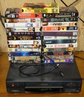 Лот: 12737470. Фото: 2. Видеомагнитофон Samsung + видеокассеты. ТВ и видео