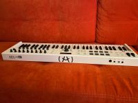 Лот: 20255750. Фото: 2. Arturia keylab essential 61. Музыкальные инструменты
