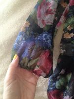 Лот: 5860245. Фото: 3. Блузка Motivi шифоновая в цветочек. Одежда, обувь, галантерея