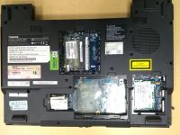Лот: 10395358. Фото: 2. Ноутбук Toshiba Satellite M70-190. Компьютеры, ноутбуки, планшеты