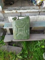 Лот: 18062658. Фото: 2. канистра 10 л , с бензином. Оснащение, оборудование, аксессуары