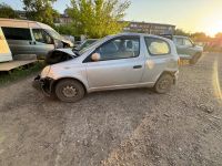 Лот: 24883460. Фото: 3. Toyota Vitz 2003г. АКПП V-1.0... Красноярск