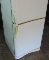 Лот: 14026208. Фото: 3. Холодильник Indesit C132G. Б/У... Бытовая техника