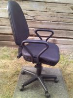 Лот: 3355538. Фото: 2. кресло. Офисная мебель и домашние кабинеты