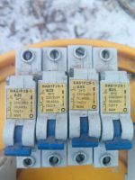 Лот: 24972399. Фото: 2. автоматические выключатели от... Электрооборудование